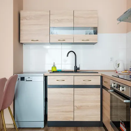 Pogonowskiego Beige Apartment Lodz  Exterior photo
