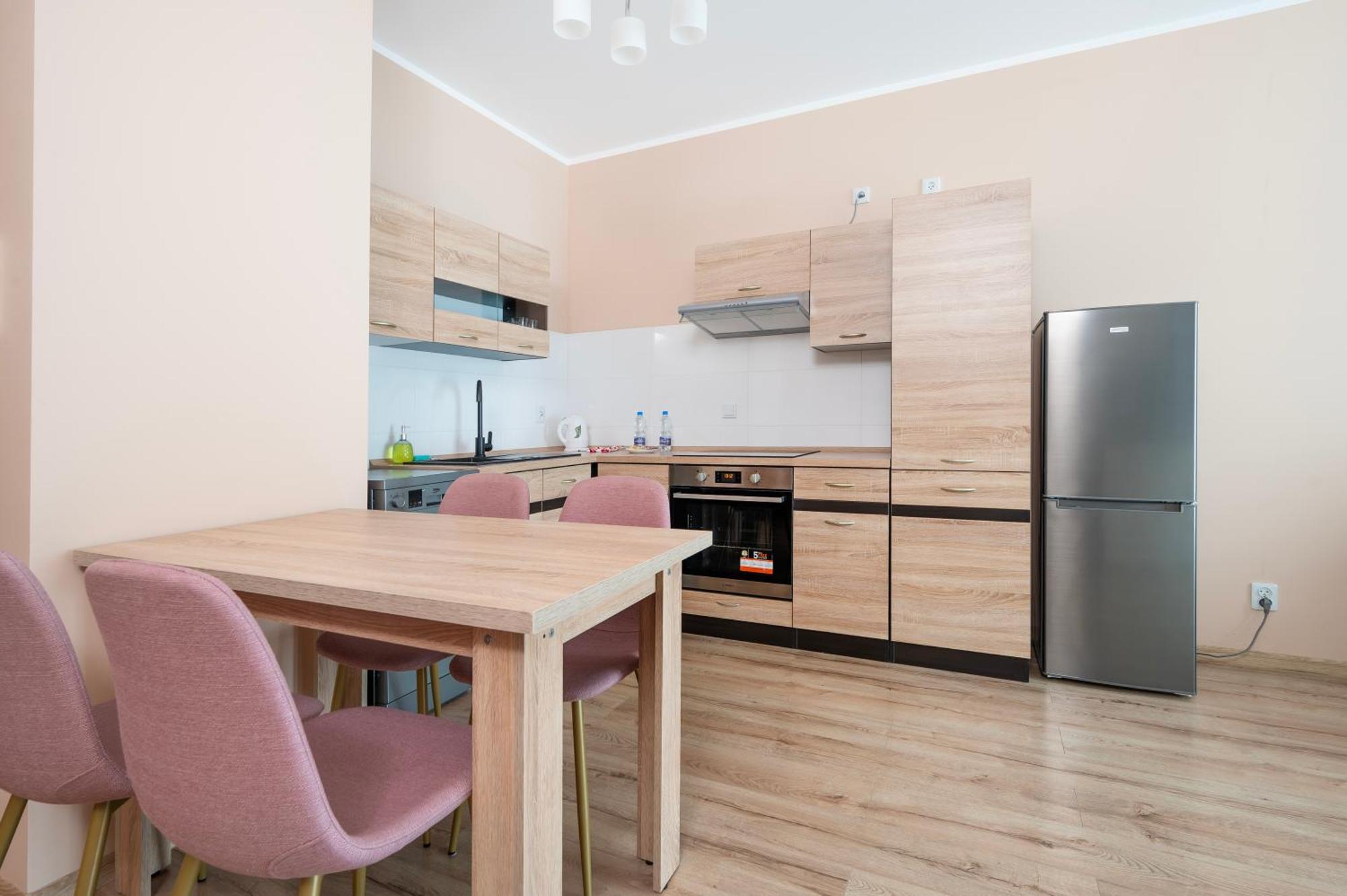 Pogonowskiego Beige * Lodz (Lodz)